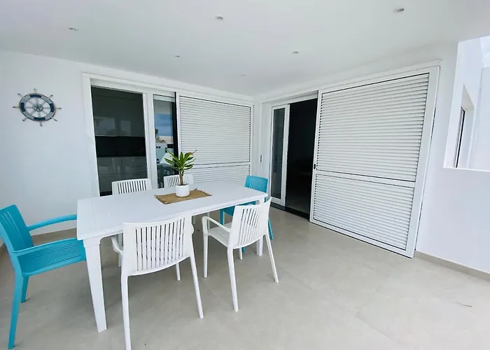 Puerto Del Carmen, Casa Mama プエルト・デル・カルメン