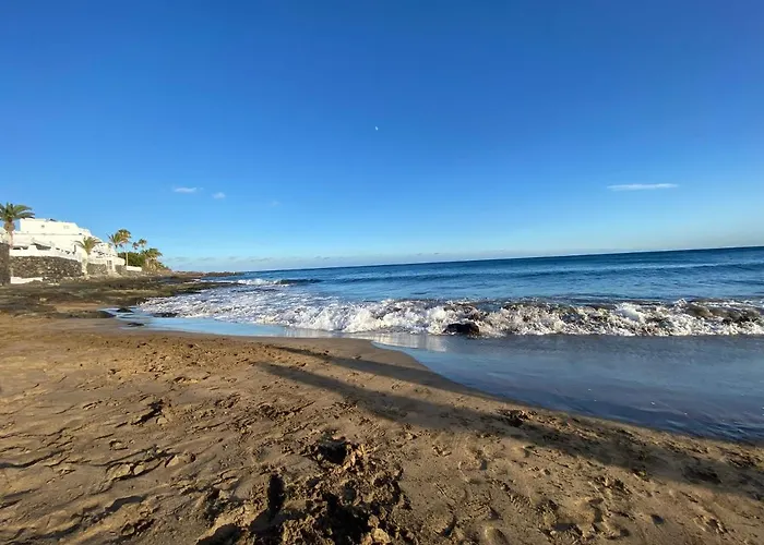 Puerto Del Carmen, Casa Mamá