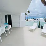 Puerto Del Carmen, Casa Mama Appartement