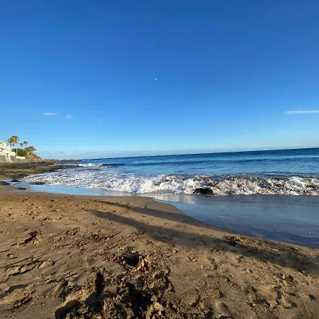 Puerto Del Carmen, Casa Mamá